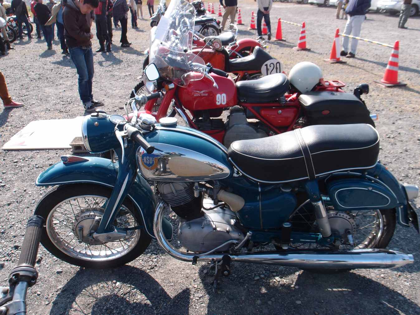 e0003910_1138498.jpg