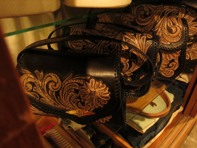 \"RoosterKing × TheThreeRobbers Carving Hand Bag #5 - ORDER\"ってこんなこと。_c0140560_9322499.jpg