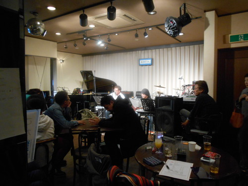 c0229062_1848561.jpg
