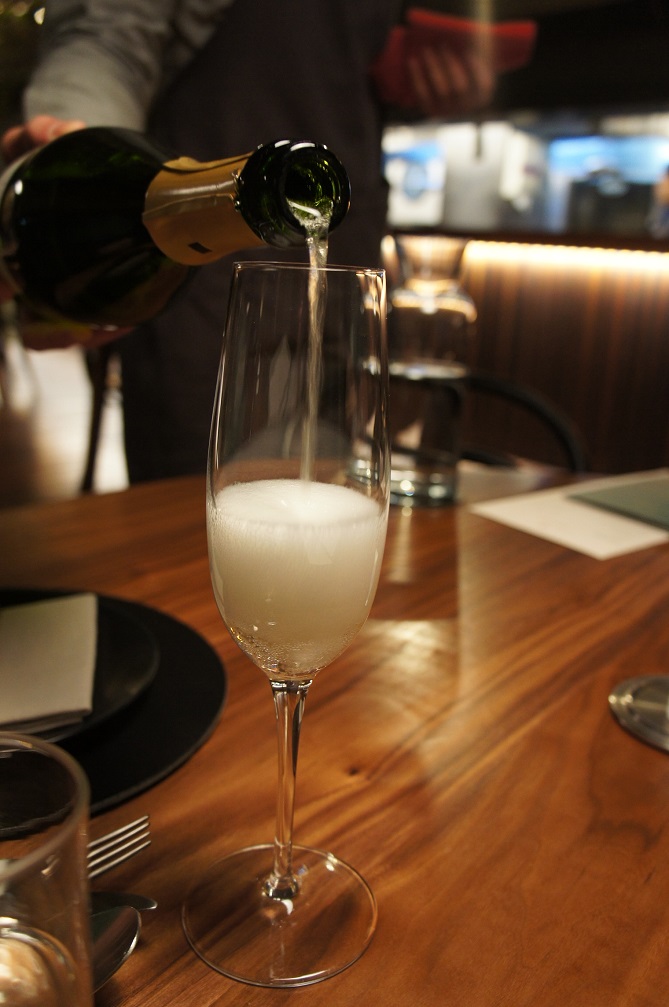 Newオープンのお洒落なお店 SEOUL DINIG _b0060363_1444657.jpg