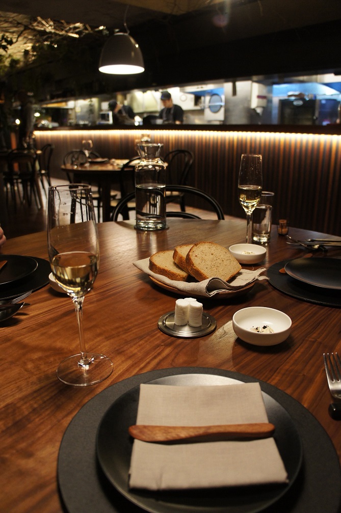 Newオープンのお洒落なお店 SEOUL DINIG _b0060363_1494874.jpg