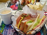 e0243575_13571216.jpg