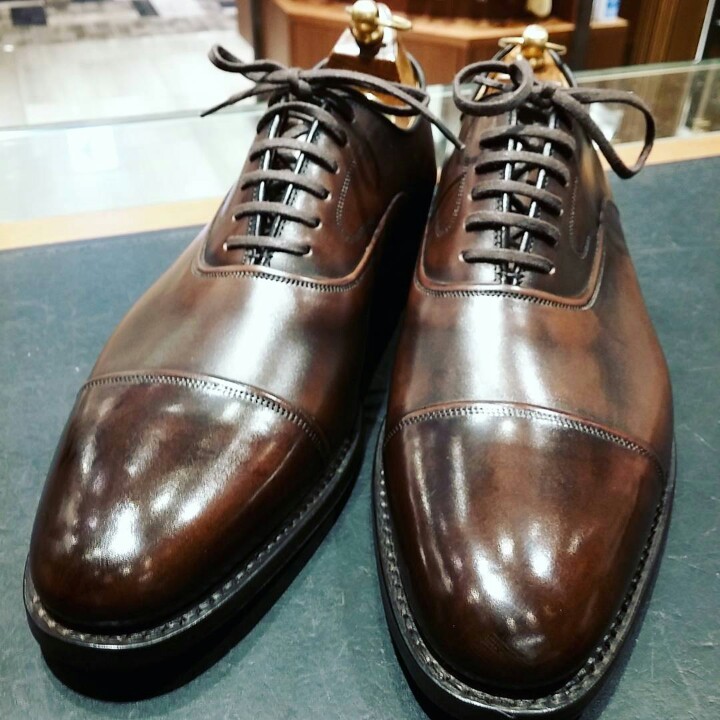 Church S 良い意味でチャーチらしからぬ最上級のチャーチ Lamport シューケアマイスター靴磨き工房 銀座三越店