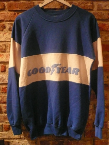 Early 1980s \" SWING STER -body- \" GOOD YEAR C/N SWEAT SHIRTS ._d0172088_21565714.jpg