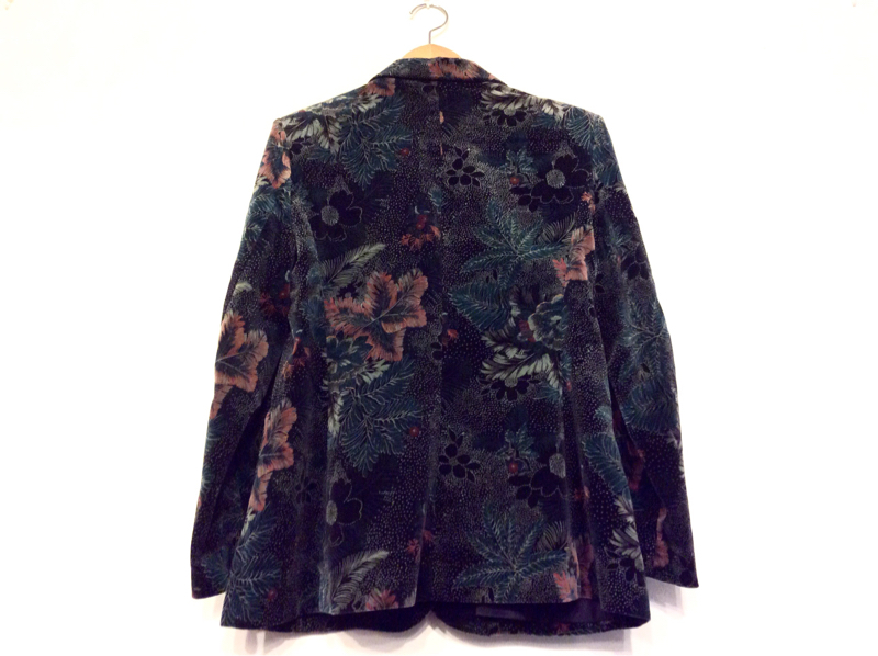 「 A LOT OF VELVET JACKET 」_c0078333_17530954.jpg