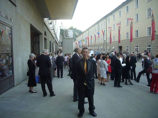 f0044065_16055954.jpg
