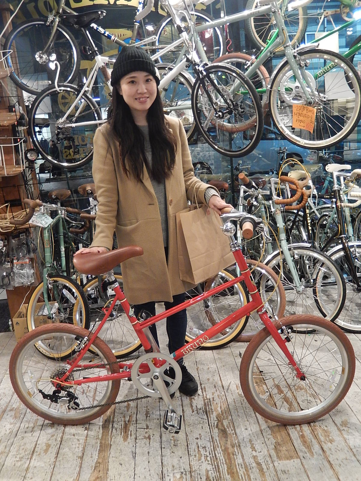 11月16日 渋谷 原宿 の自転車屋 FLAME bike前です_e0188759_17352850.jpg