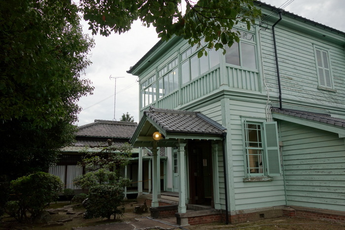 f0374868_08431625.jpg