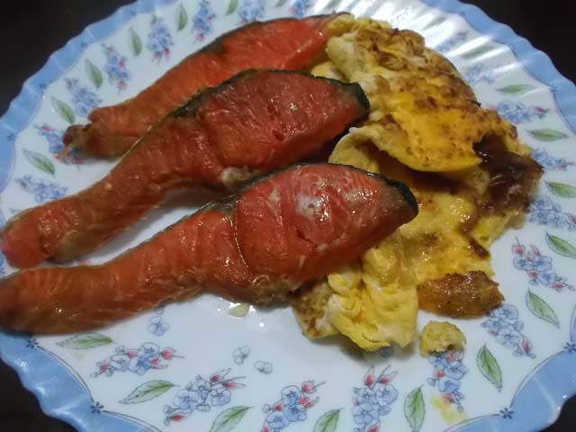 じいちゃんの味噌汁が美味しい_f0019498_9465419.jpg