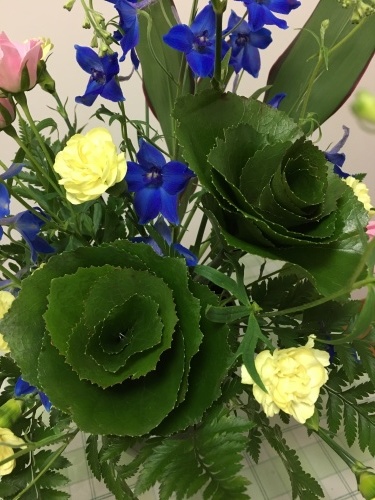 葉っぱで花をつくる 花教室 Maiko