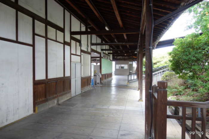 f0374868_05462944.jpg