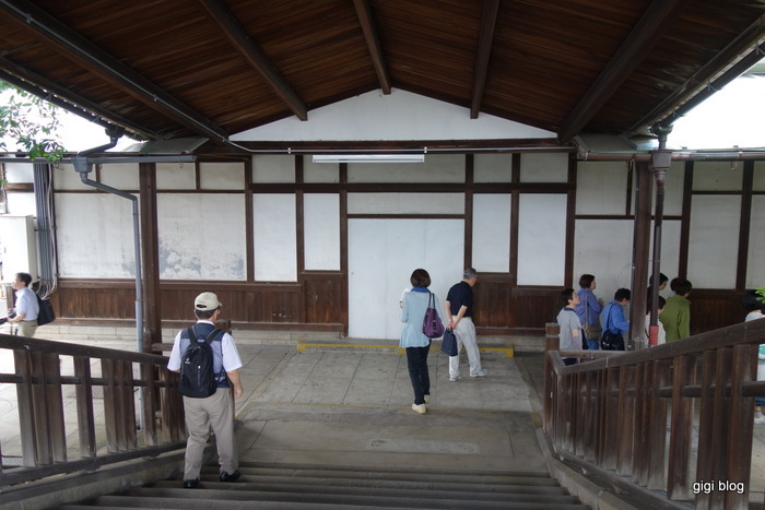 f0374868_05470673.jpg