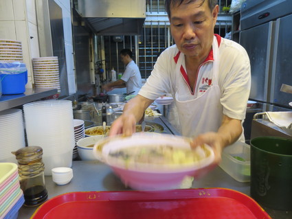 名店のワザ☆Hill Street Tai Hwa Pork Noodle _c0212604_20483771.jpg