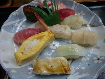 11/18夜勤明け 市場寿司たか 名物にぎり¥1,000@八王子卸売センター_b0042308_20275831.jpg