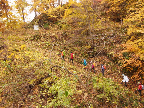 中野もみじ山トレッキング(黒石市)*2016.11.06_b0147224_1328554.jpg
