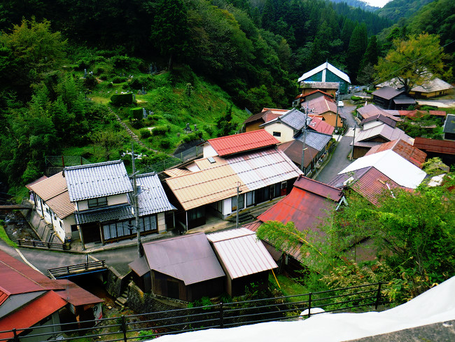 「島根・雲南市 菅谷たたら山内と吉田町 鉄の歴史博物館」_a0000029_2033291.jpg