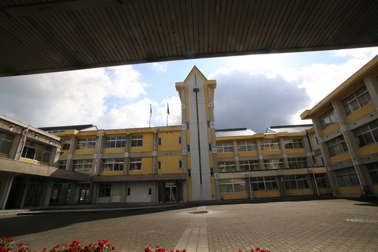 奈良県立畝傍高等学校・奈良県立五條高等学校、創立百二十年によせて。附．静岡県立韮山高校,愛知県立五条高校,長崎県立五島高校,山形県立山辺高校_e0216444_0204822.jpg