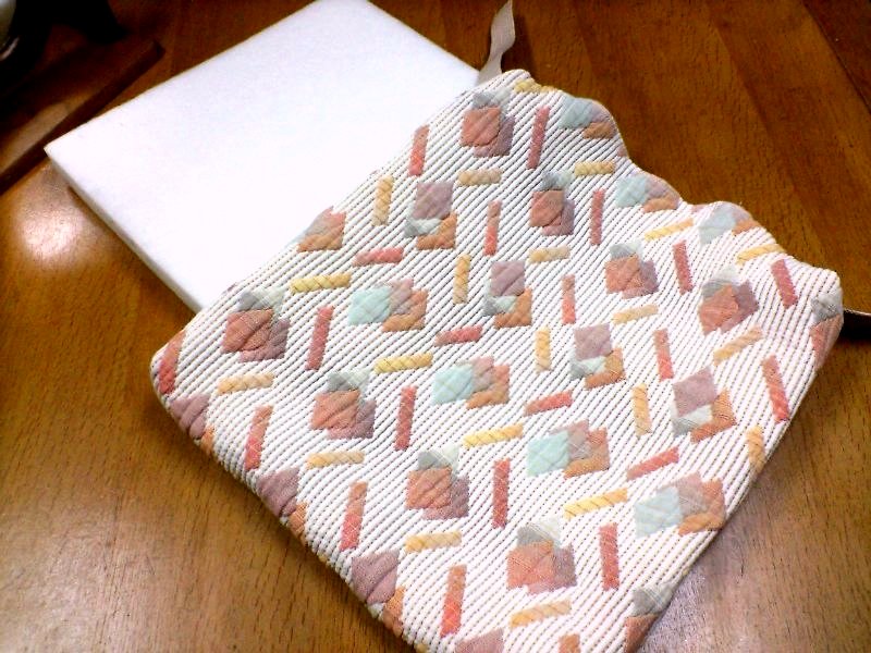 ☆椅子用座布団・固綿シート入り☆_c0092953_1635858.jpg