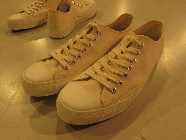 \"Der SAMMLER solo × TheThreeRobbers ARMY GYM SHOES\"ってこんなこと。_c0140560_8591166.jpg