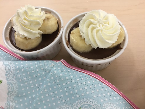 ココアのプリン バナナのトッピング あざみ野キッチン