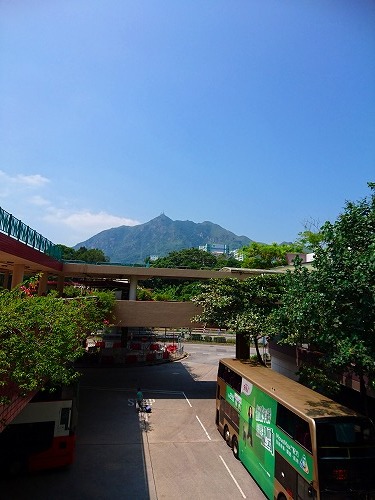 b0312126_01273276.jpg