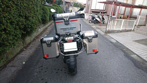 アドベンチャー用パニアケース : Husqvarnaでのんびりいこう♪