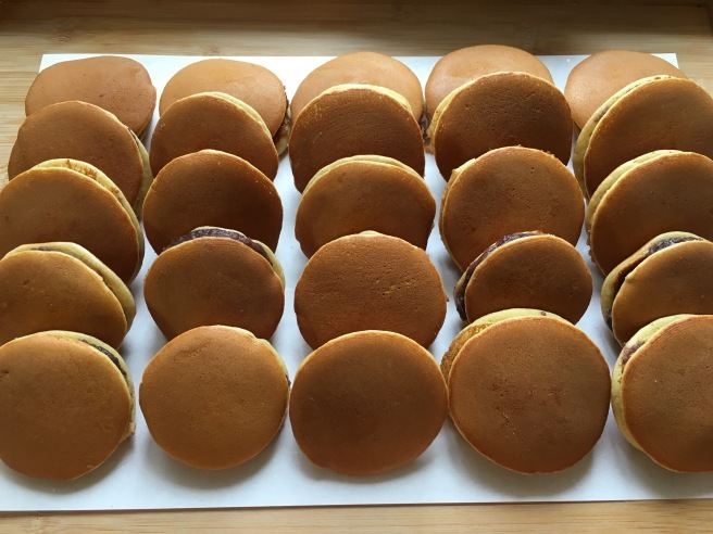 どら焼き教室 DORAYAKI \"DUPARC Contemporary Suites & Scuola di cucina il Melograno\"_b0246303_03045603.jpg