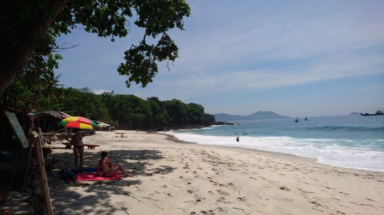 Pantai Bias Tugel は白砂の秘境ビーチです@ Padangbai. Karangasem (\'16年10月)_f0319208_2352634.jpg