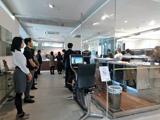 ランチパーティーへようこそ!_d0091909_164315.jpg