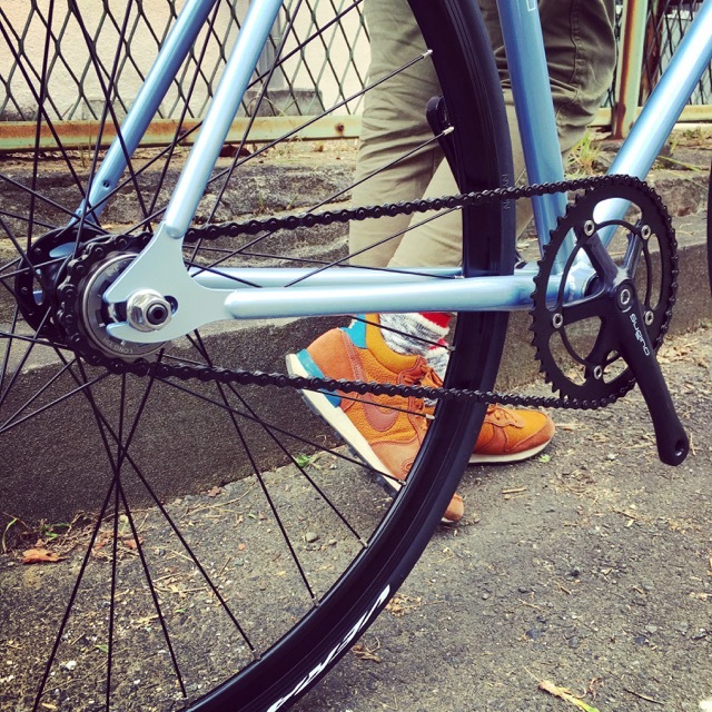 2017 FUJI FEATHER フェザー fuji フジ 自転車女子 おしゃれ自転車 ピストバイク シングルスピード クロスバイク 自転車ガール_b0212032_10355139.jpg