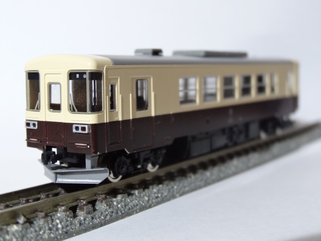 TOMIX ╱里山交通 ディーゼルカー キハ2001形 - 鉄道模型