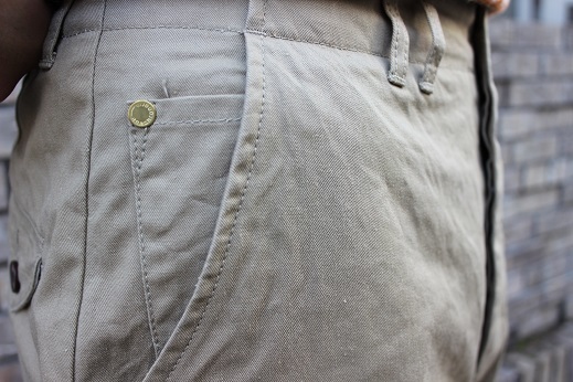 ANACHRONORM \"CHINO TAPERED TROUSERS\" ご紹介_f0191324_08590220.jpg