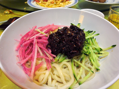好漢飯~北京で伝統麺料理!_b0145843_19481652.jpg