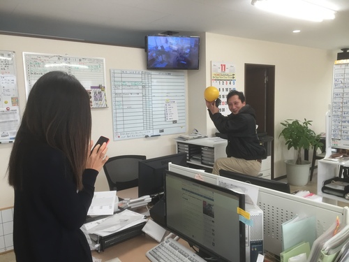 11月23日 水曜日のひとログ( ‘ω’ )ノ★ タイヤ交換はTOMMYへ_b0127002_17124814.jpg