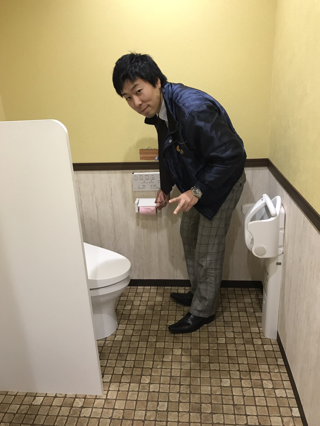11月23日 水曜日のひとログ( ‘ω’ )ノ★ タイヤ交換はTOMMYへ_b0127002_17241389.jpg