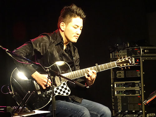 「Solo Guitar Christmas Time」 発売記念コンサート_c0137404_10433269.jpg