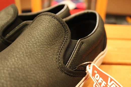 VANS プレミアムな \"CLASSIC SLIP-ON\" ご紹介_f0191324_09062336.jpg