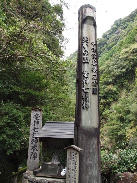 e0303726_10550489.jpg