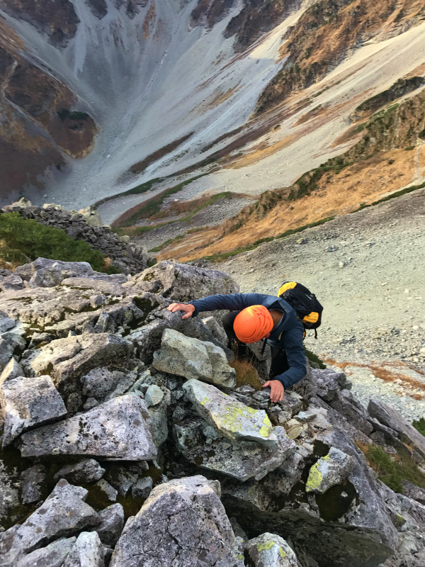 北穂高岳東稜&前穂高岳北尾根 Alpine Scrambling at Kitahodakadake and Maehotakadake 2016/10/12-13_b0220886_23414848.jpg