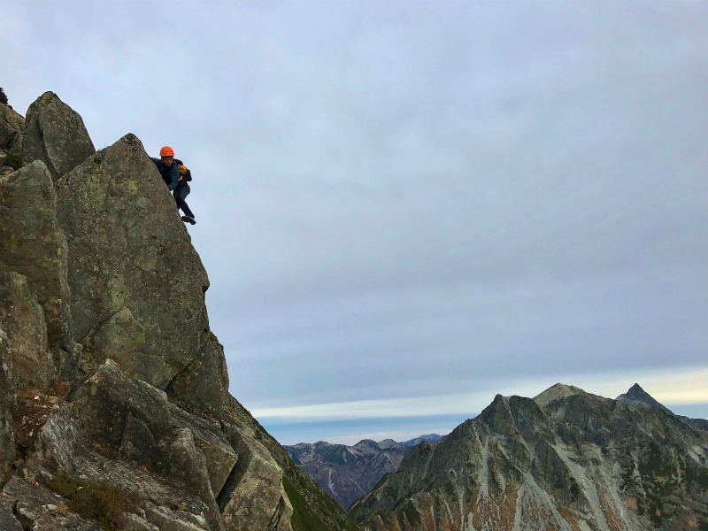 北穂高岳東稜&前穂高岳北尾根 Alpine Scrambling at Kitahodakadake and Maehotakadake 2016/10/12-13_b0220886_23481127.jpg