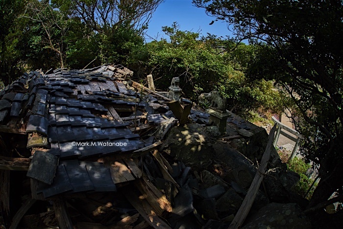 野崎島にある廃神社_e0135098_19595835.jpg