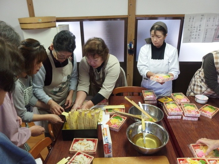 報恩講のお斎作り_c0116915_0344947.jpg