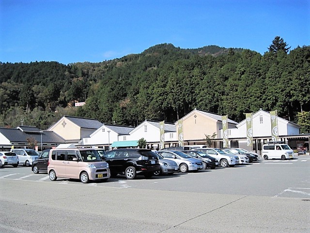 f0379049_02400779.jpg