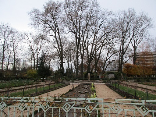 f0361764_05451168.jpg