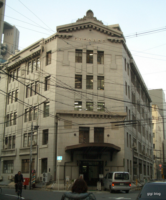 f0374868_07513540.jpg