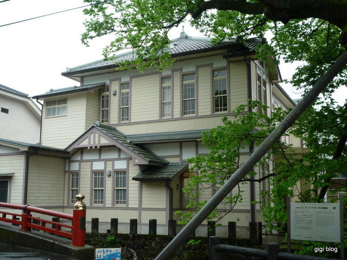 f0374868_10481097.jpg