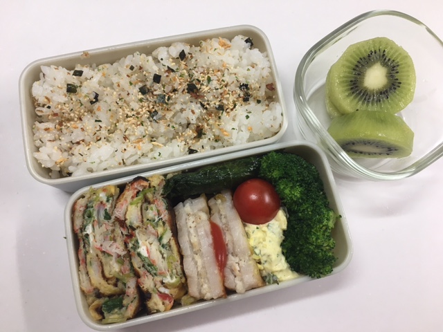 れんこんのひき肉サンド弁当_b0075817_842234.jpg