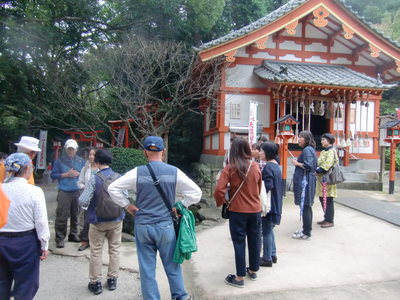 コースNo.2　九博のバックヤードと天開稲荷社・光明寺・伝衣塔_c0125356_0465528.jpg