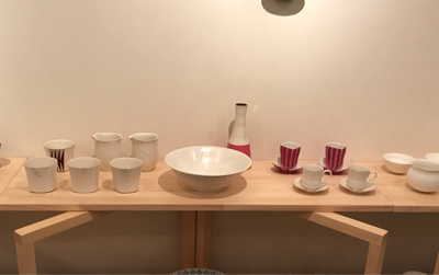 「白と色」展 搬入終了 2_b0353974_00302185.jpg