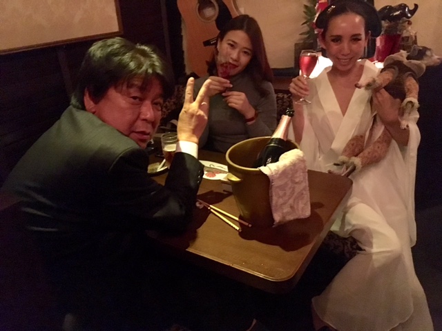 miumiu11周年記念祭り~①中国古代精霊絵巻~_a0050302_3353883.jpg